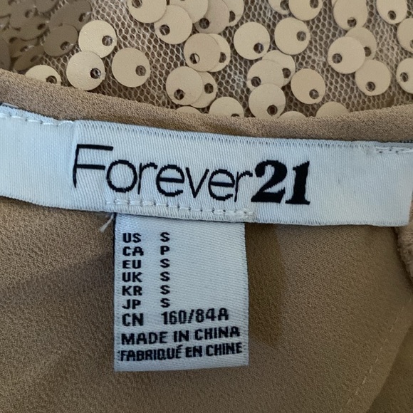 Forever 21 Juniors Gold Sleeveless Matte Sequin Tank Top size S - Picture 4 of 5